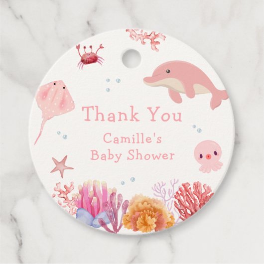 海のイルカの少女の赤ちゃんシャワーの下でピンクかわいい フェイバータグ (正面)