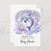 海のイルカの赤ちゃんシャワーの下で サンキューカード (正面/裏面)