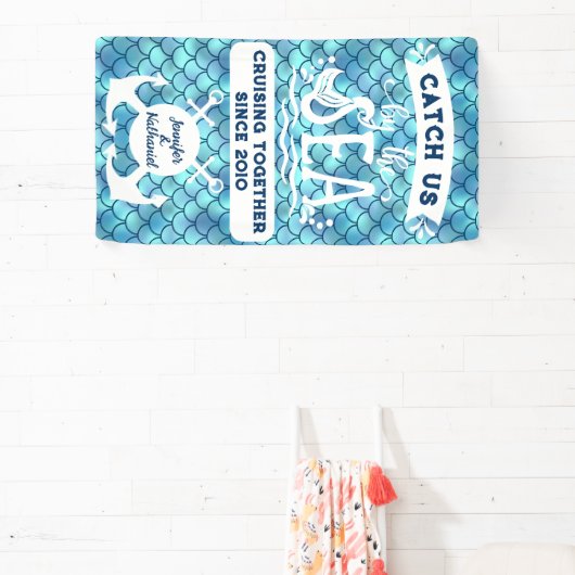 海のカップルのクルーズドアで我々をキャッチ 横断幕 (インサイチュ)