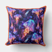 海のカラフルクラゲの下で | クッション (正面)