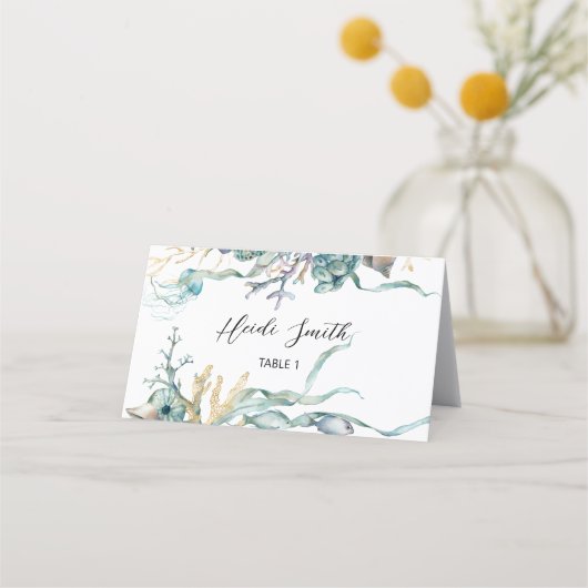 海のクラゲの食べ物または場所の下の水色 ロイヤリティカード (正面)