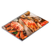 海のグルメディナーとしての海鮮料理プレートb ノートブック (左側)