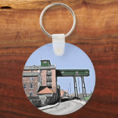 海のノーフォークの隣の古い穀倉地帯の井戸 キーホルダー (正面)