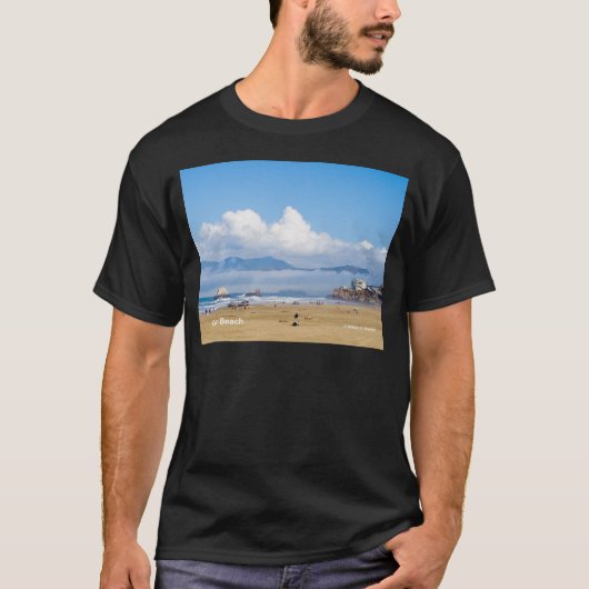 海のビーチのサンフランシスコカリフォルニアプロダクト Tシャツ (正面)