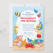 海のプールを囲んでのパーティの誕生日の招待状の男の子の下 招待状 (正面)