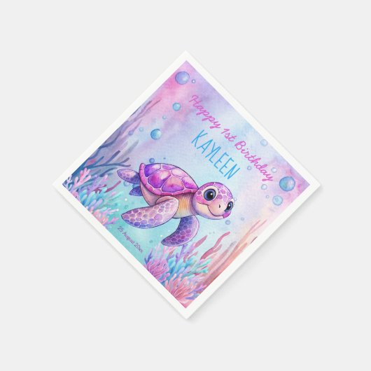 海の下でかわいい亀のピンク紫の誕生日 スタンダードカクテルナプキン (角)