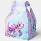 海の下でかわいい亀のピンク紫の誕生日 フェイバーボックス (裏面)