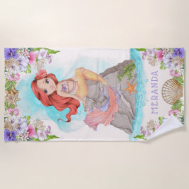 海の下でピンクと紫の人魚（赤毛） ビーチタオル