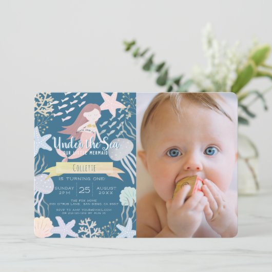 海の下で人魚の海軍の写真の最初の誕生日 招待状 (スタンド正面)