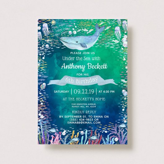 海の下で任意の年齢の誕生日招待状 招待状