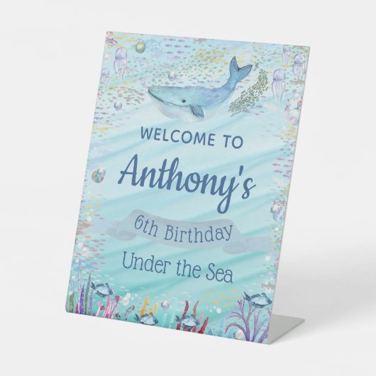 海の下で任意の年齢の誕生日歓迎 台座サイン (正面)