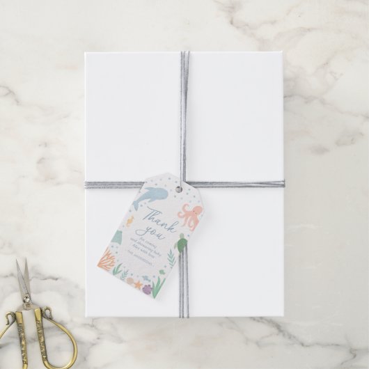 海の下で動物の海の赤ちゃんシャワー ギフトタグ (より糸付き)