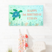 海の下で幸せな1歳誕生日カメ 横断幕 (インサイチュ)