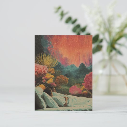 海の下で眠るカップル超現実的な混合メディア ポストカード (スタンド正面)