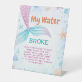 海の下で私の水は赤ちゃんシャワーのゲームサインを破った 台座サイン (正面)