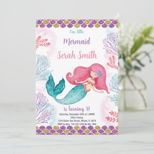 海の下で編集可能パーティーカードと海テーマ 招待状 (スタンド正面)