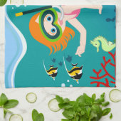 海の下のシュノーケリング少女 キッチンタオル (折り畳み)