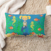 海の下のブロンドの人魚 ランバークッション (ブランケット)