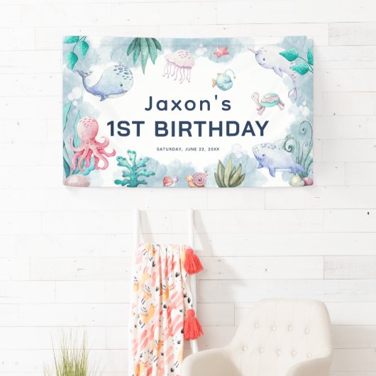 海の下の可愛い子供の水彩最初の誕生日 横断幕 (インサイチュ)