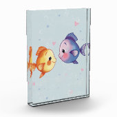 海の下の恋 – かわいい水彩画の魚のカップル フォトブロック (左)