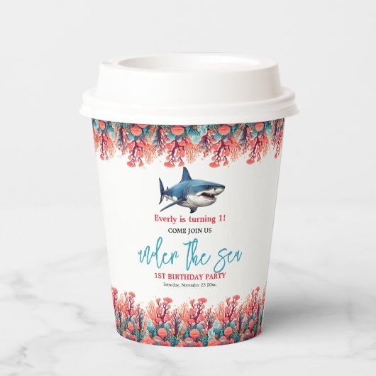 海の下の最初の誕生日パーティー 紙コップ (裏面)
