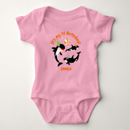 海の下の最初の誕生日orca whale baby girl ベビーボディスーツ