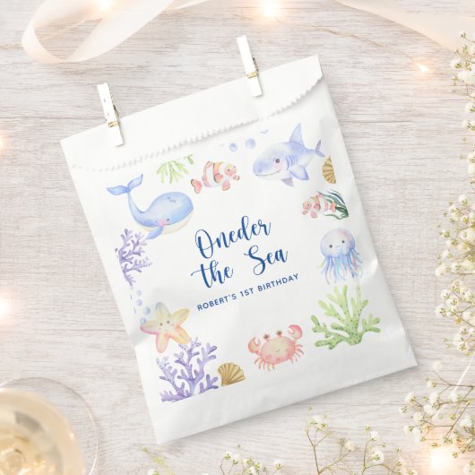 海の下の海の最初の誕生日 フェイバーバッグ (クリップ留めされた状態)