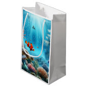 海の下，亀，サンゴ，船，ピエロ魚 スモールペーパーバッグ (裏面アングル)