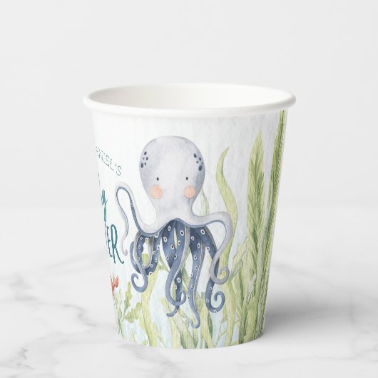 海の中で赤ちゃん海シャワーを浴びる 紙コップ (裏面)