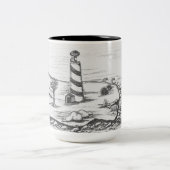 海の中の島の灯台の鉛筆画 ツートーンマグカップ (中央)