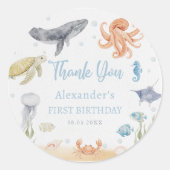 海の中の海洋動物 1歳の誕生日ステッカー ラウンドシール (正面)