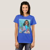 海の中遊の美しい黒の人魚 Tシャツ (正面フル)