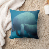 海の人生のマナティー母および子牛 クッション (ブランケット)