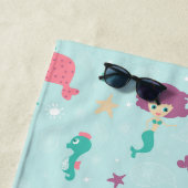 海の人魚のパターンの下パーソナライズされた ビーチタオル (インサイチュ)