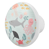 海の友達の下に陶器のつまみを模して セラミックノブ (右)