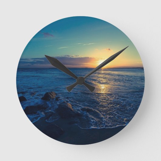 海の地平線の夕日 ラウンド壁時計 (正面)