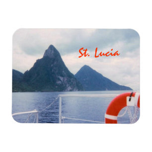 海の報酬の磁石からのセントルシアのPitons マグネット