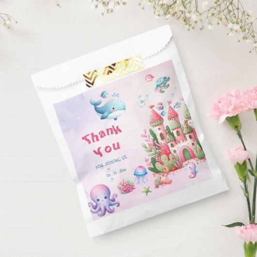 海の少女のベビーシャワーの下のピンク フェイバーバッグ (封をした状態)