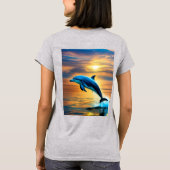 海の恵み: イルカの滑走 Tシャツ (裏面)