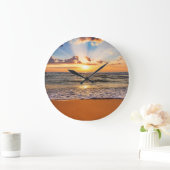 海の日の出、深いの青い地平線。 ラージ壁時計 (ホーム)