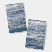 海の水のクローズアップ バッジ (正面＆裏面)