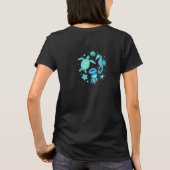 海の水色の下の誕生日少年の母 Tシャツ (裏面)