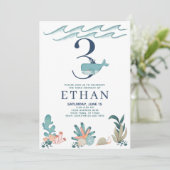海の水色クジラの下の3番目の誕生日 招待状 (スタンド正面)