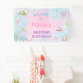 海の海ライフの女の子の誕生日のバナーの下で 横断幕 (インサイチュ)