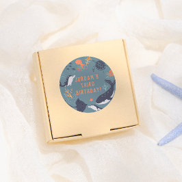 海の海動物少年の誕生日パーティーの下 ラウンドシール