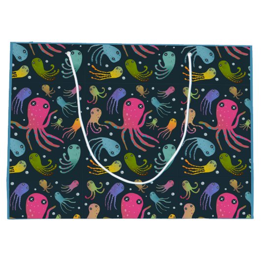 海の生物の漫画の暗い背景の下 ラージペーパーバッグ (裏面)