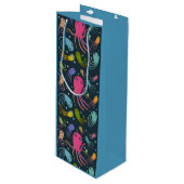 海の生物の漫画の暗い背景の下 ワインギフトバッグ (正面アングル)