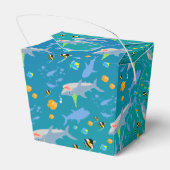 海の男の子の誕生日パーティーの下で笑顔のサメ フェイバーボックス (裏面サイド)