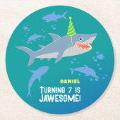 海の男の子の誕生日パーティーの下で笑顔のサメ ラウンドペーパーコースター (正面)