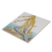 海の石、側面図に坐っているブロンドの人魚 タイル (側面)